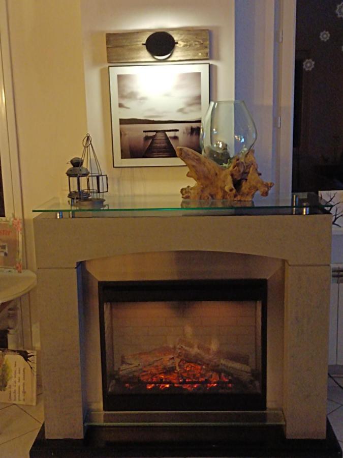Theys Gite Redrooster Home - 160M2, 4 Ch, 2 Sdb, Fibre, Parking, Sauna, Bain A Remous מראה חיצוני תמונה
